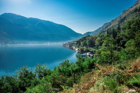 Urbanized land for sale, 20600 m2 (GBA: 30000 m2), Kotor