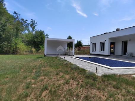 ISTRIA, KRŠAN Modern one-story house with swimming pool in nature, 111 m2