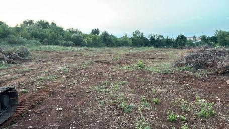 Building land Building land for sale, 4300m2 in the industrial-business zone Šišan