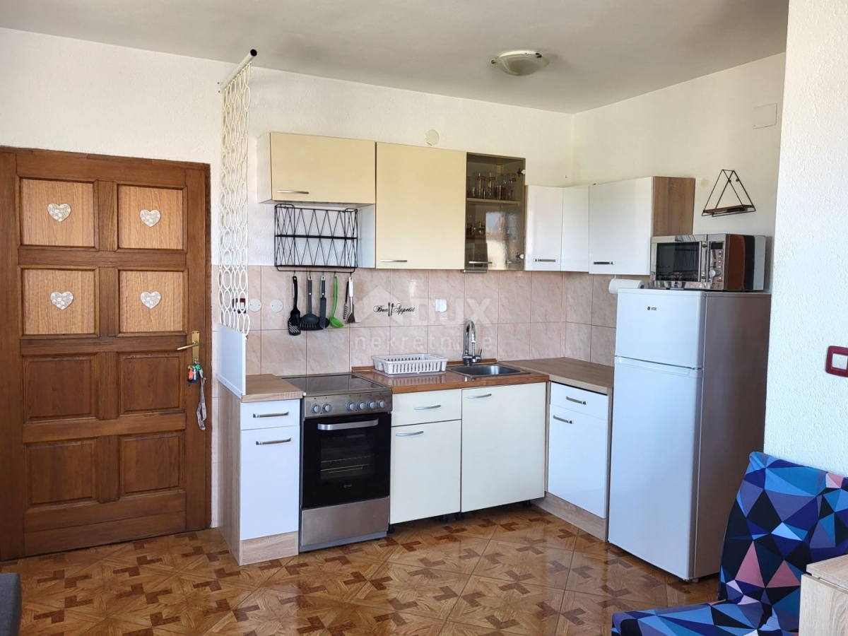 ISTRIEN, NOVIGRAD - Apartment mit Terrasse und Meerblick