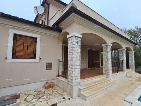 House Near the town of Vodnjan, holiday home with swimming pool