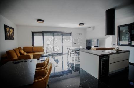 Wohnung Poreč, 90m2