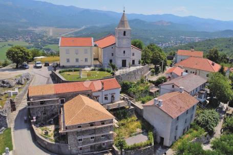 Kuća na specifičnoj lokaciji