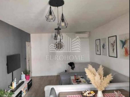 Flat Benkovac, 89,47m2