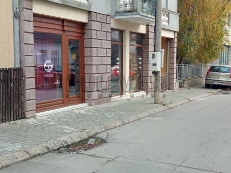 Lokal, neposredna blizina centra, 38m2