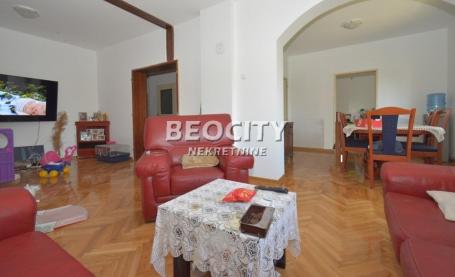 Čukarica, Sremčica, Porodice Stanković, 5. 0, 170m2, 169000EUR