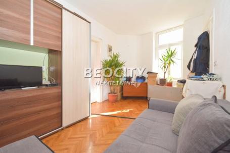 Zemun, Centar, Glavna, 3. 0, 92m2, 200000EUR