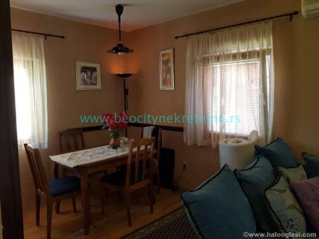 Čukarica, Sremčica, Porodice Miljkovic, 4. 0, 200m2, 121000EUR