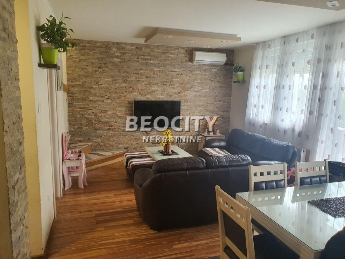 Novi Sad, Rotkvarija, Kisačka , 4. 5, 105m2, 250000EUR