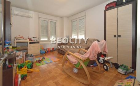 Novi Beograd, Blok 34, Bulevar Arsenija Čarnojevića, 3. 0, 70m2, 196000EUR