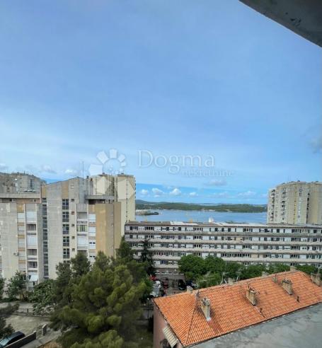 Flat Buale, Šibenik, 74,76m2