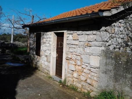 House Bogomolje, Sućuraj, 80m2