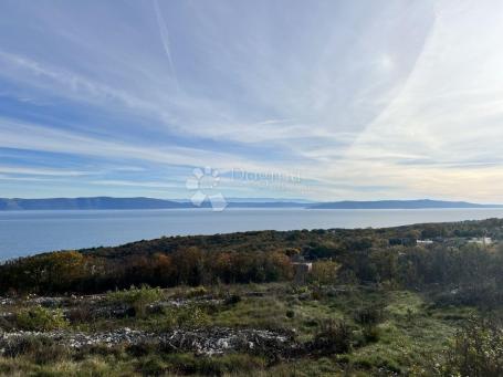  Građevinsko Zemljište s dozvolom i prekrasnim pogledom na more