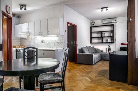 Flat Donji grad, Donji Grad, Kneza Mislava, 39,38m2