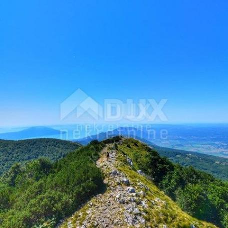 ISTRA, LABIN, KOSTRČANI-kuća za adaptaciju sa građevinskim zemljištem!