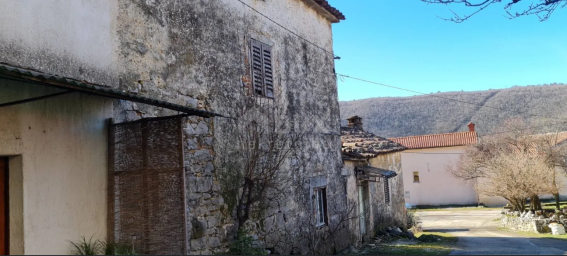 ISTRIA, LANIŠĆE - House for adaptation