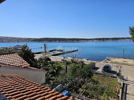 RAB ISLAND, BARBAT - Investment 1st row to the sea - house, parking, berths for boats