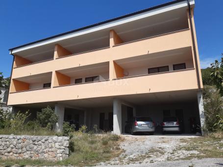 SENJ - Apartment on the ground floor, near the sea