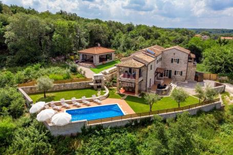 ISTRIA, TINJAN - Istrian rustic house