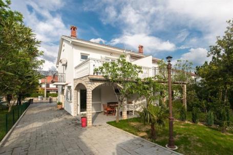 CRIKVENICA, JADRANOVO - nice holiday house 92m2