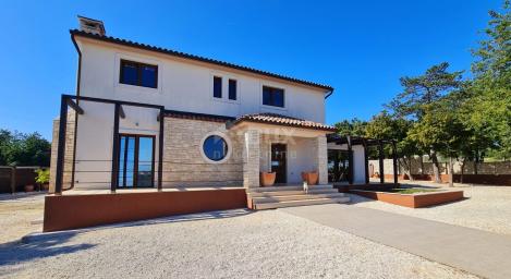 ISTRIA, BARBAN - Beautiful villa in a quiet village