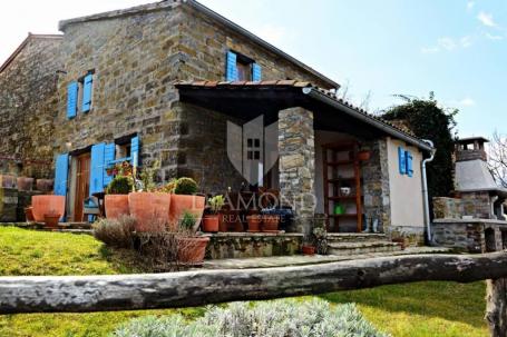 Central Istria, beautiful stone house in nature