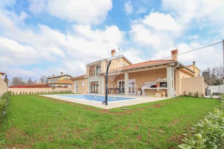 Rovinj, surroundings, excellent house with swimming pool