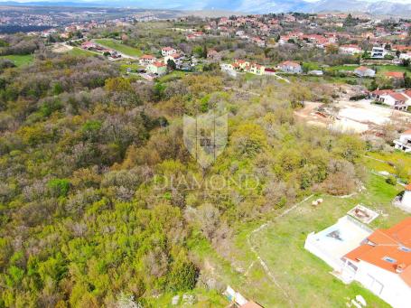 Labin, Bauland am Stadtrand