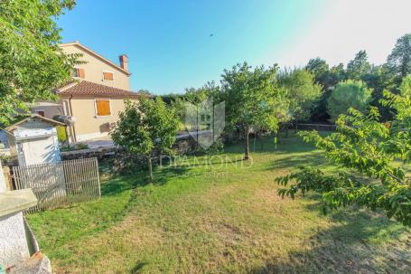 Svetvinčenat, surroundings, building land