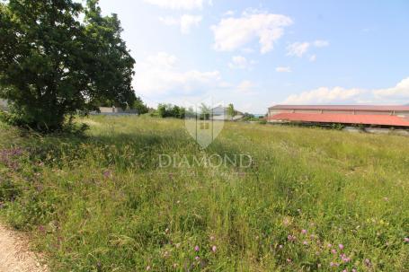 Kršan, building plot with a view of Učka