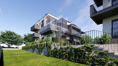 Medulin, ausgezeichnete Wohnung mit Terrasse und Garten in der Nähe des Meeres