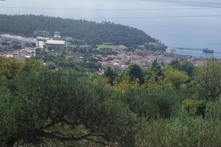 Makarska - Makar, poljoprivredno zemljište s pogledom na more, 662 m2