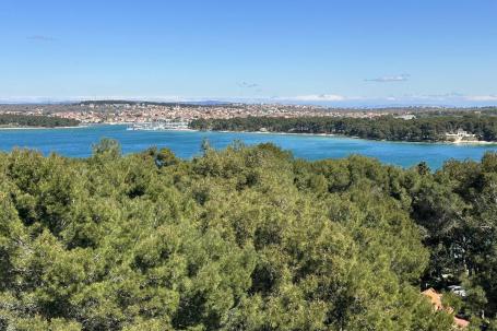 Premantura, prekrasan penthaus 185 m2 s panoramskim pogledom