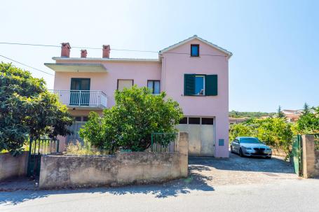 Korčula, Vela Luka, lijepa samostojeća kuća u blizini mora