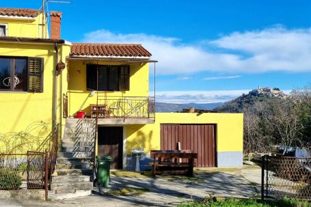 Istra, Motovun, obiteljska kuća s velikim potencijalom