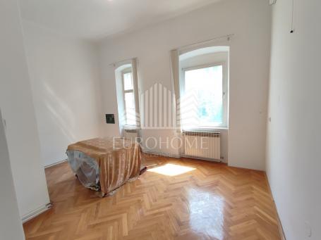 Flat Donji grad, Donji Grad, 84m2