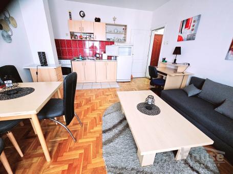 Izdavanje NOVI SAD, BULEVAR EVROPE, kv: 36, € 330, ID: 9116512