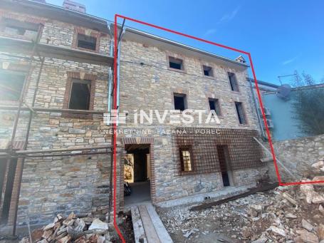 Juršići, kuća u nizu 174m2 sa dodatnim apartmanom