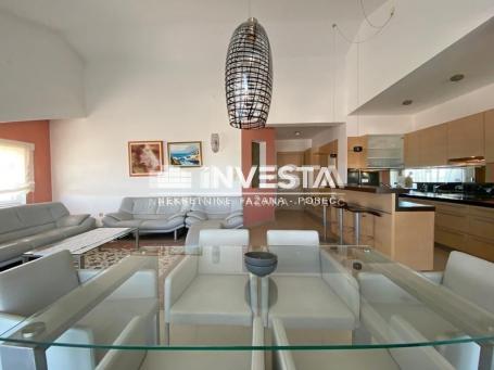 Pula, Pješčana uvala, penthouse 152 m2, 200 m od mora