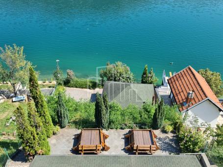 Prodaja apartmanska kuća sa plažom Jablaničko Jezero