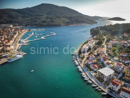 Luksuzan stan prvi red do mora, Vela Luka