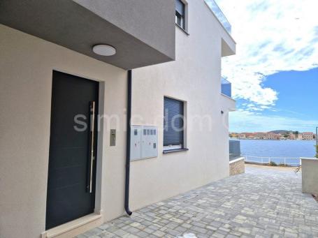 Novi apartman uz more, Šibenik