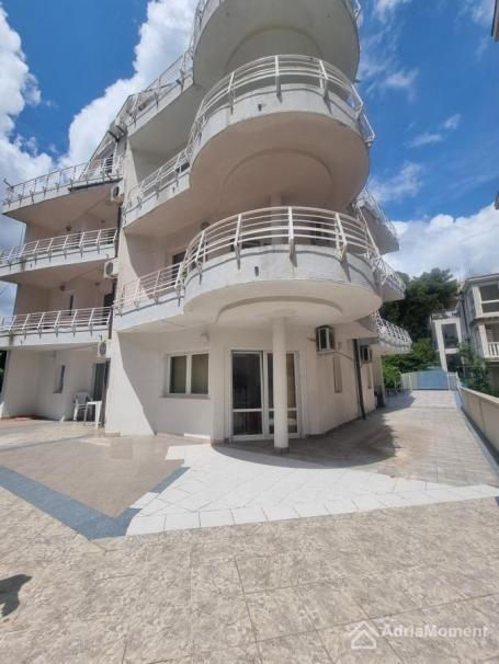 Mini-hotel 11 soba na drugoj liniji mora - Igalo, Herceg Novi