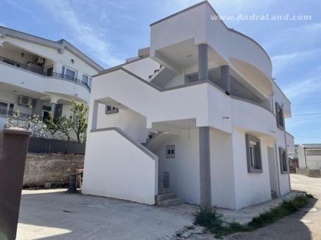 House for sale, Dobra Voda