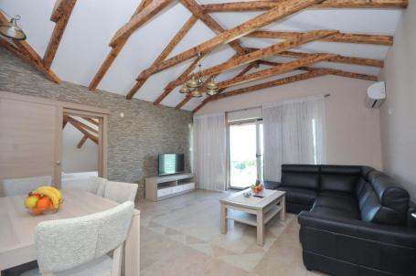 Beautiful four-room apartment in Budva