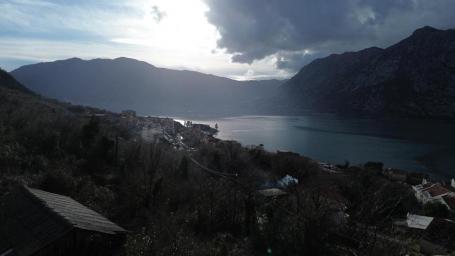 Land for sale, 423 m2, Kotor, Risan