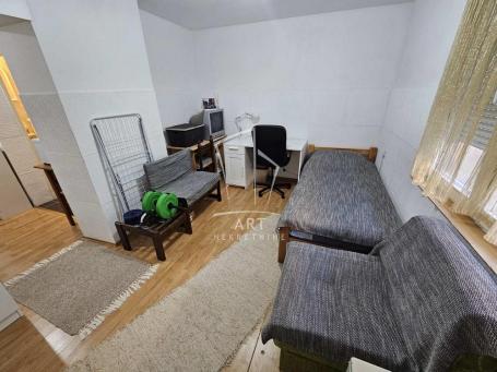 Crveni krst, Vele Nigrinove, 21m2 ID#7900