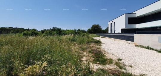 Building land Building land in Galižana