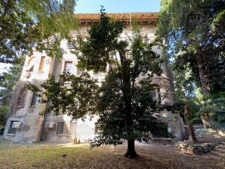 Wohnung Pula! Wohnung im Stadtzentrum!