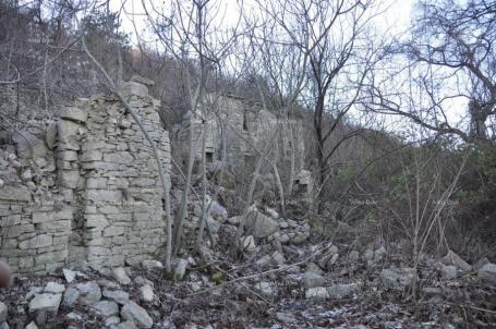 Building land Building land, Buzet